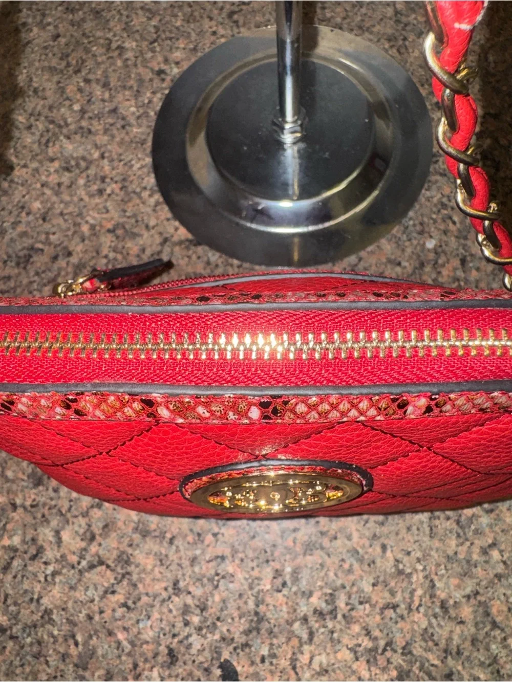 Sharif compact quilted